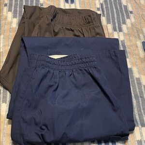Navy and charcoal Gray Elastic Waist scrub Pants size small
